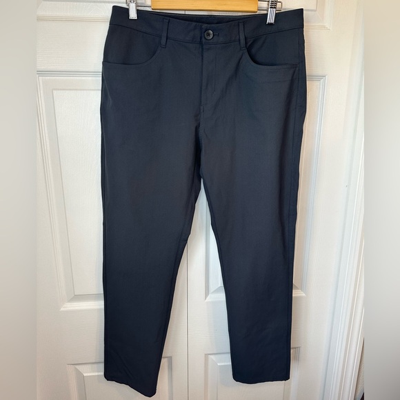 NWOT Vuori Meta Pant Men's 5-Pocket Pants 32 waist - Picture 4 of 7